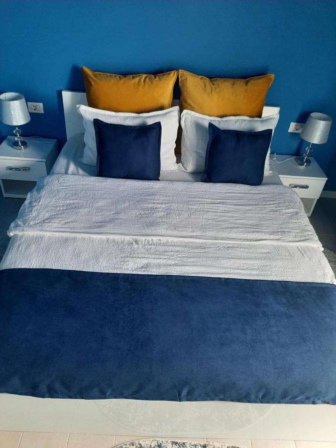 Blue Apartment Navodari Ngoại thất bức ảnh